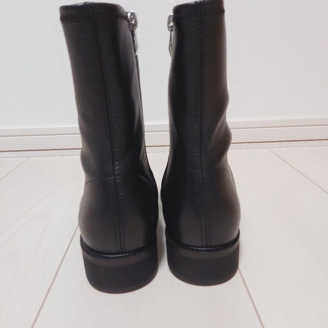 あい213　新品 nouer ラムレザーショートブーツ 23.5cm