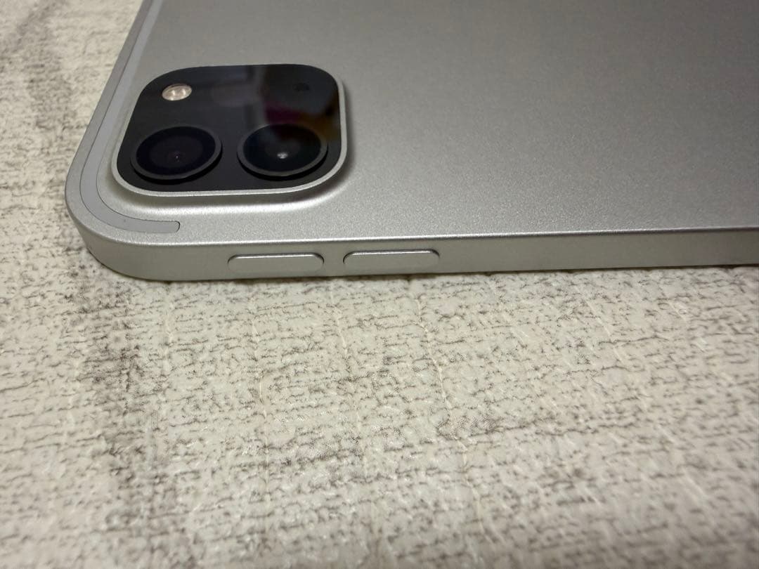 iPad Pro第4世代　11インチ　128GB シルバー　Wi-Fiモデル