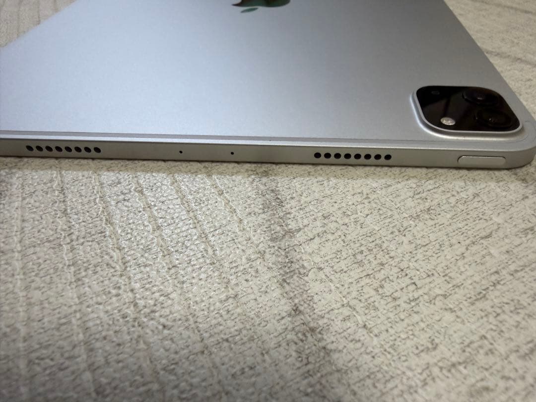 iPad Pro第4世代　11インチ　128GB シルバー　Wi-Fiモデル