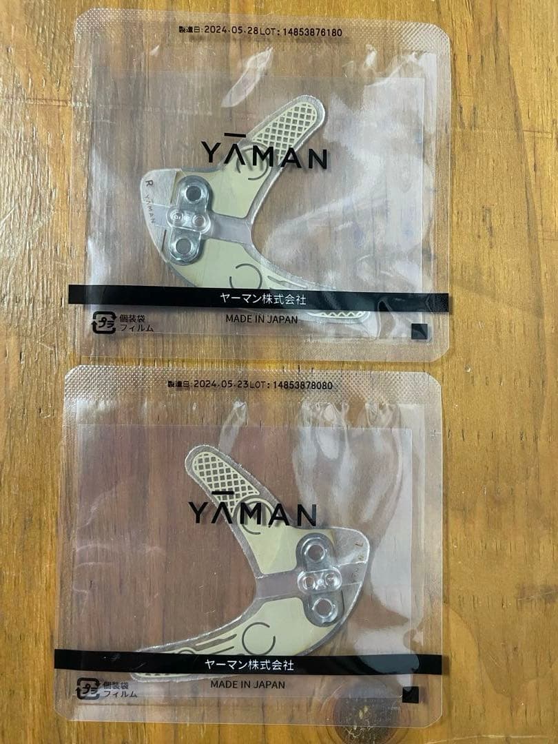 YA-MAN デザインリフトモア本体&シート目元2枚・口元2枚