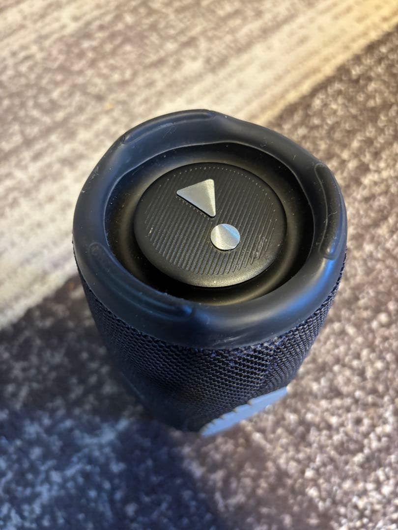 JBL charge5 ワイヤレススピーカー　カバー付き　音質良き