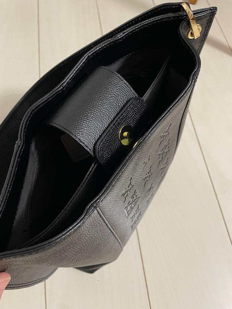 russetラシット2wayレザー（本皮）ショルダーバッグ ブラック