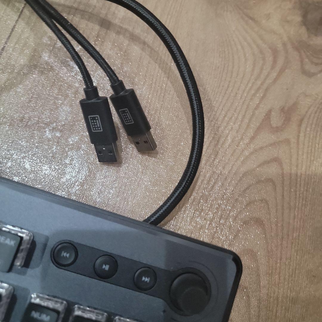 安心の日本語配列ROCCAT ゲーミングキーボード Vulcan II Max