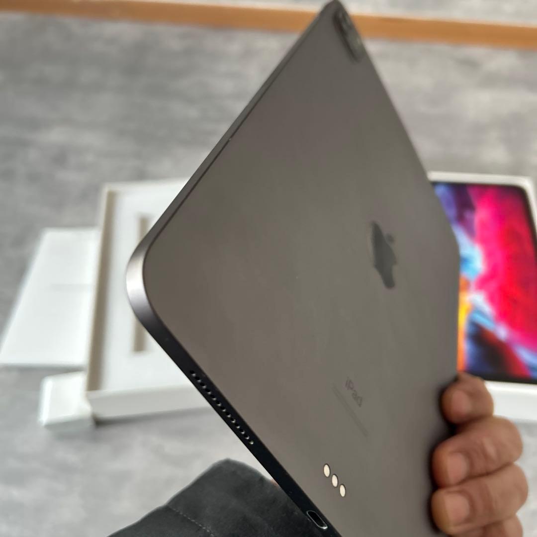 Apple iPad Pro 第2世代 スペースグレー 本体 MXDD2J/A