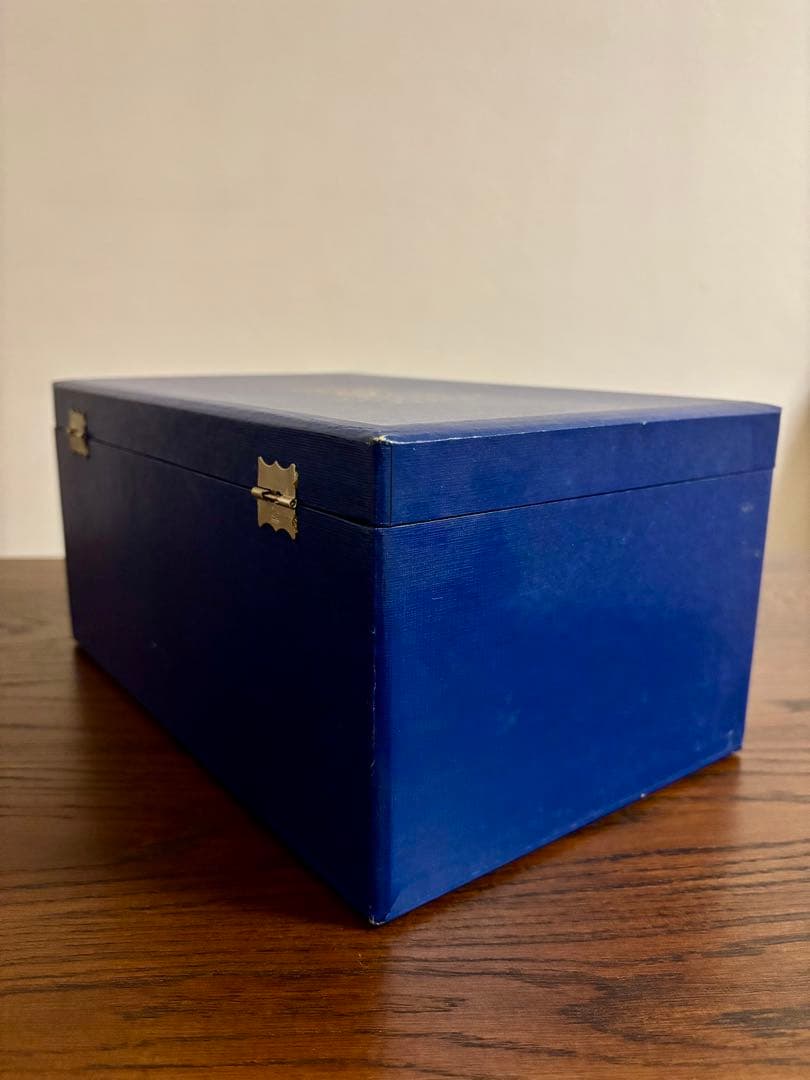 ニッカ ピュアモルト25年 ロイヤルコペンハーゲン デキャンタ 【空瓶】