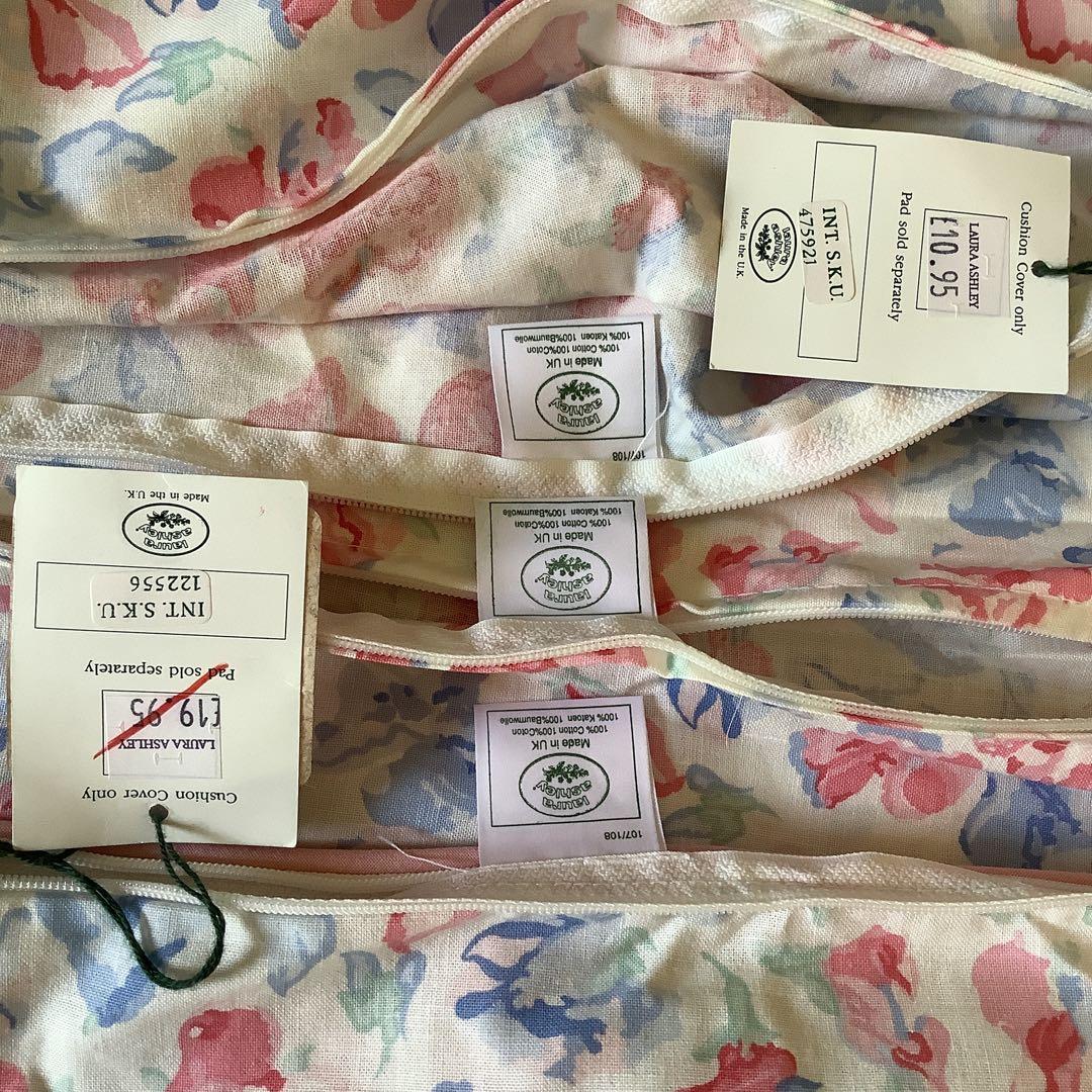 ローラ　アシュレイ　クッションカバー