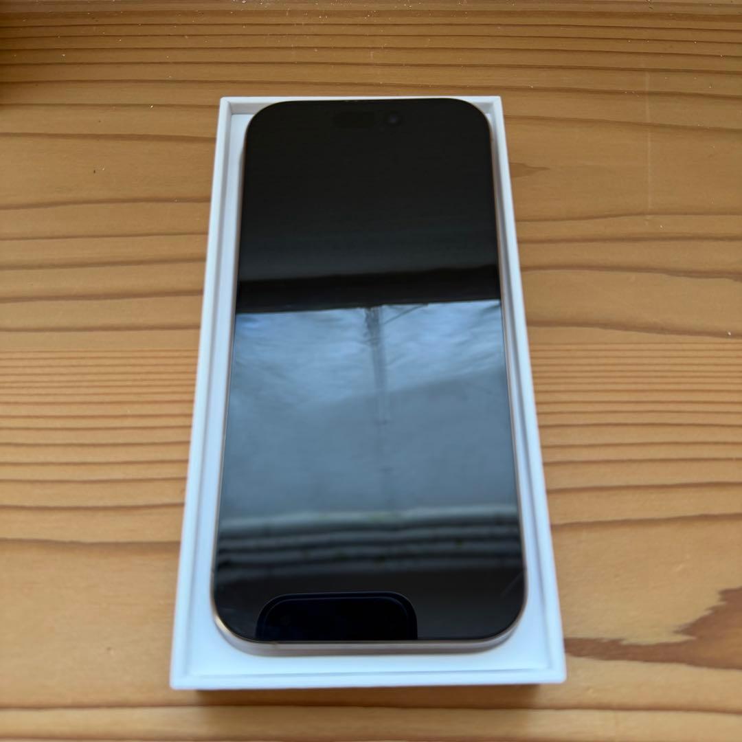 iPhone16Pro 256gb デザートチタニウム　SIMフリー　本体
