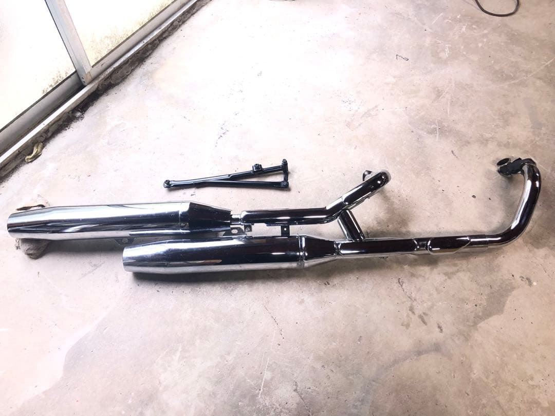 YAMAHAドラッグスター400クラシックマフラー