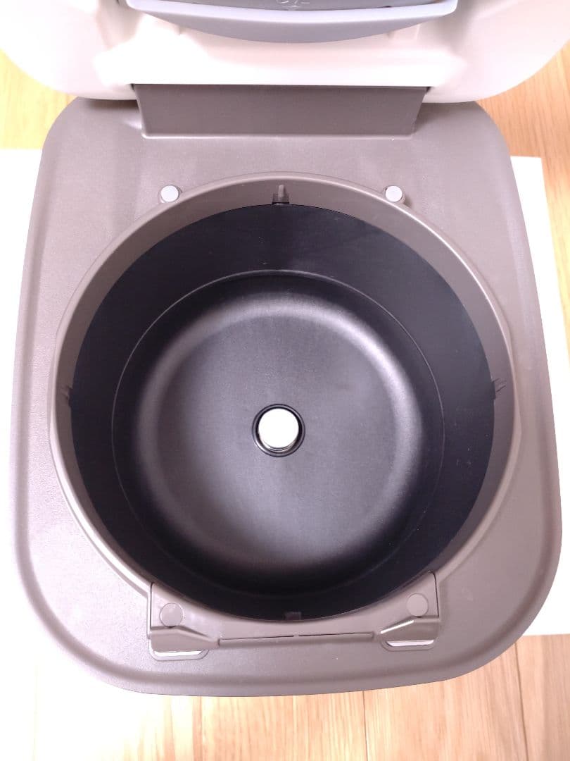 日立　IHジャー炊飯器　5.5合　ふっくら御膳　RZ-TS106M　ホワイト