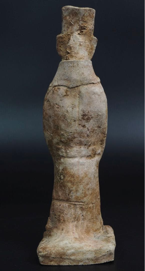 送料無料　中国古玩発掘品　副葬品　陶俑　高さ19ｃｍ