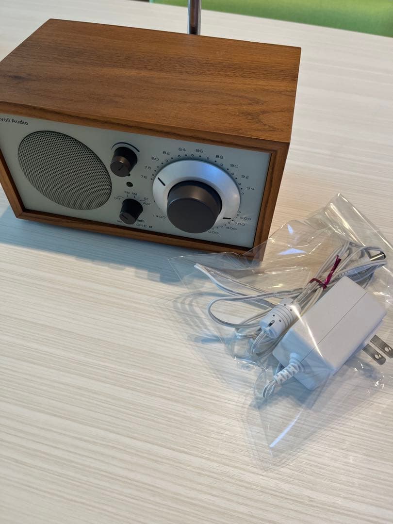 Tivoli Audio Model ONE ラジオ チボリオーディオ ワン