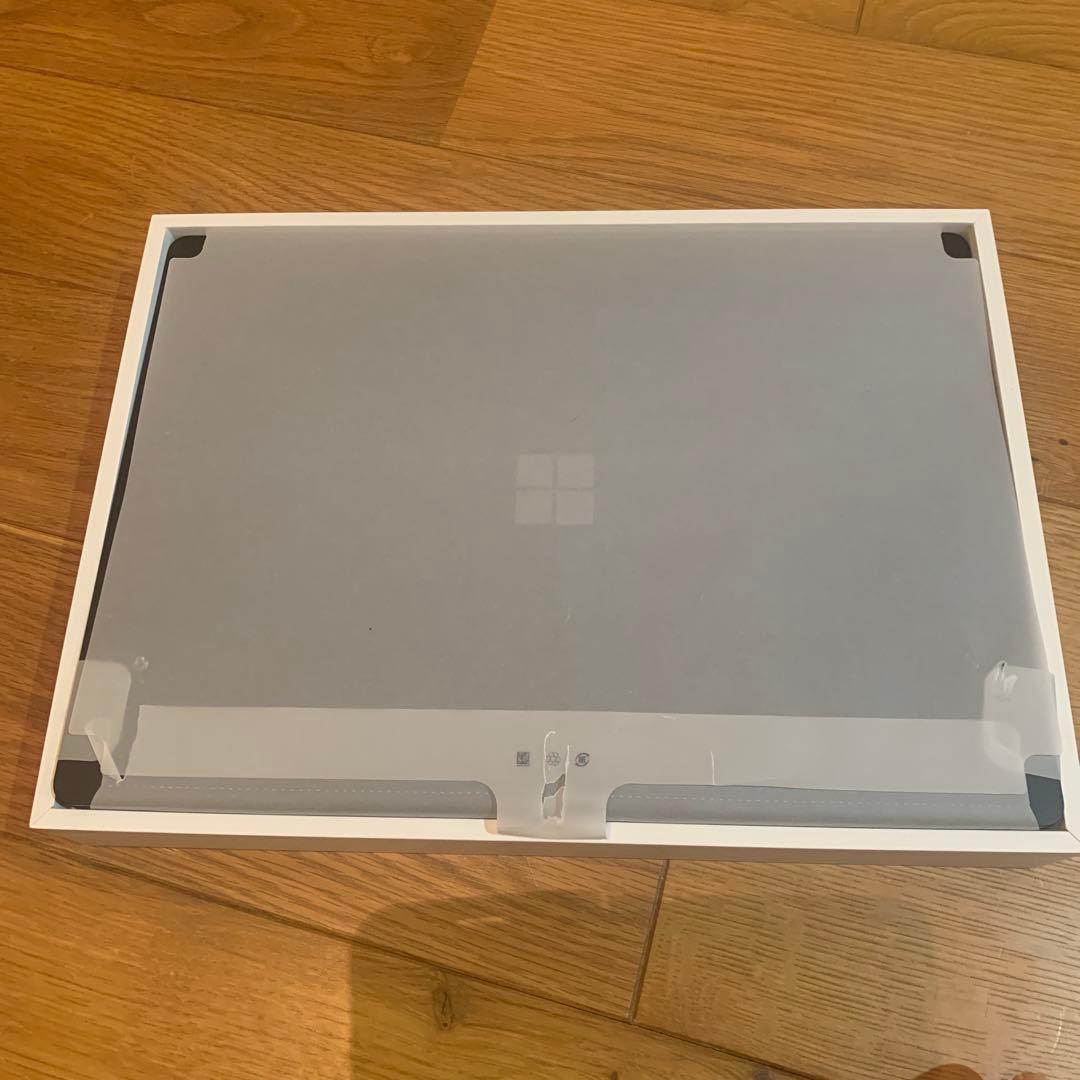 未使用　 Surface Laptop 5 i7 8GB RFB-00045