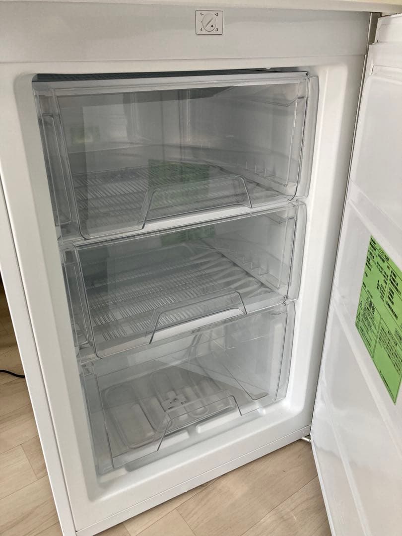 【2025年製】 comfee ノンフロン冷凍庫 86L