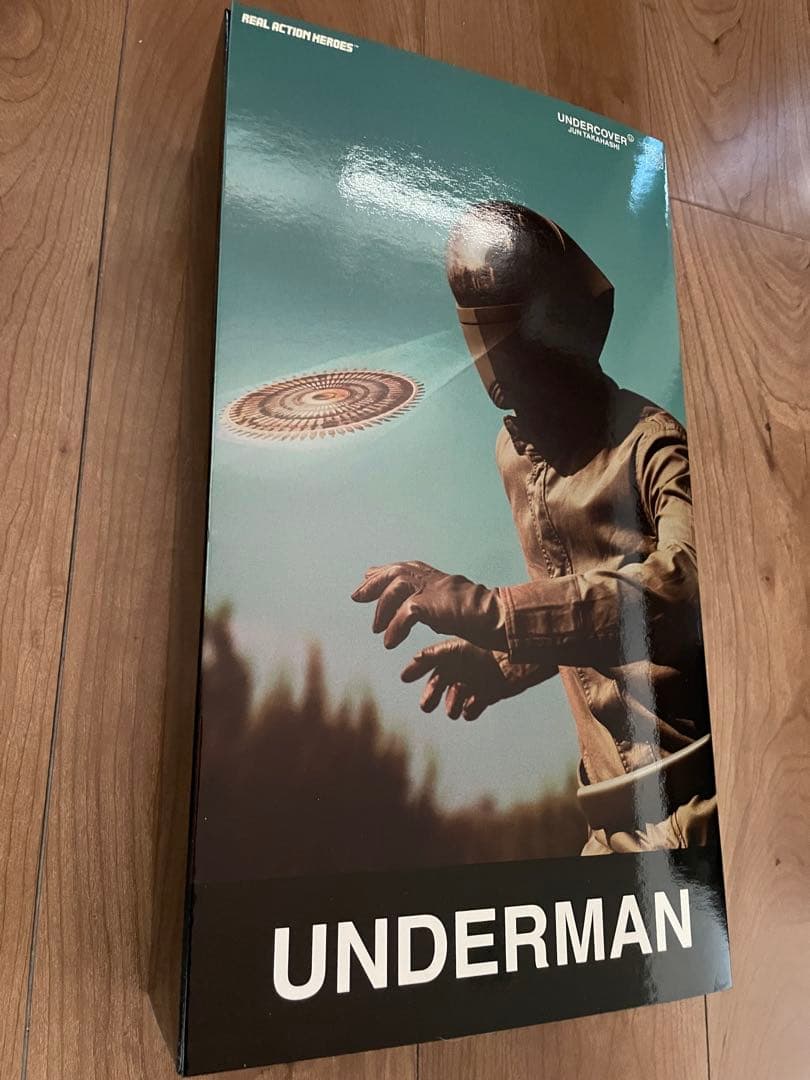 UNDERCOVER UNDERMAN フィギュア メディコムトイ 未開封品