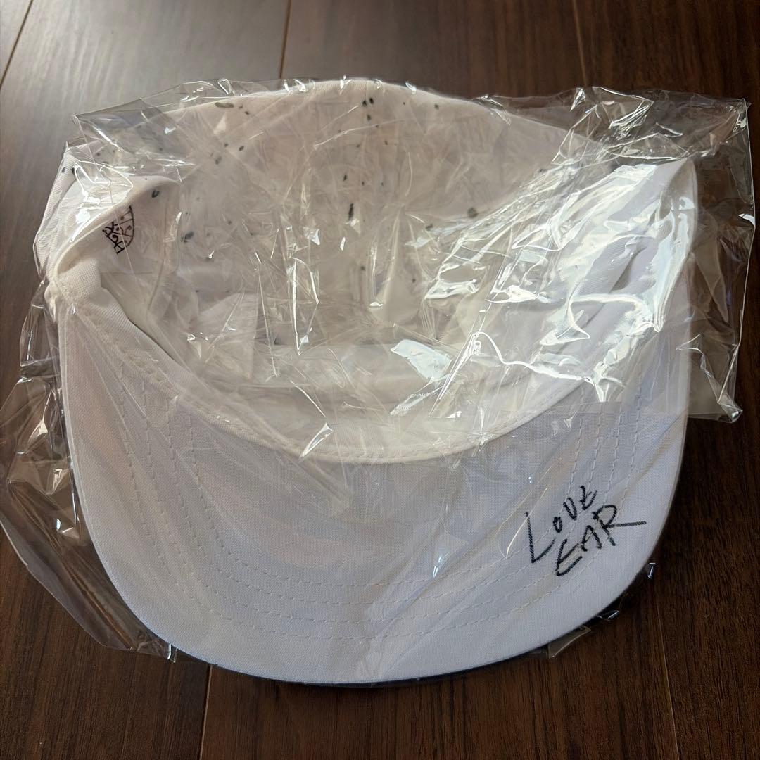 【新品未開封】LOVE EAR ART キャップ