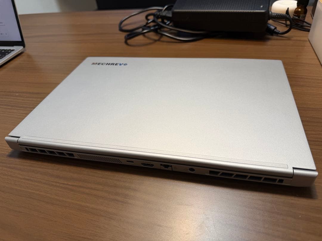 ゲーミングノートPC MECHREVO i7/3060/32GB/2k165Hz