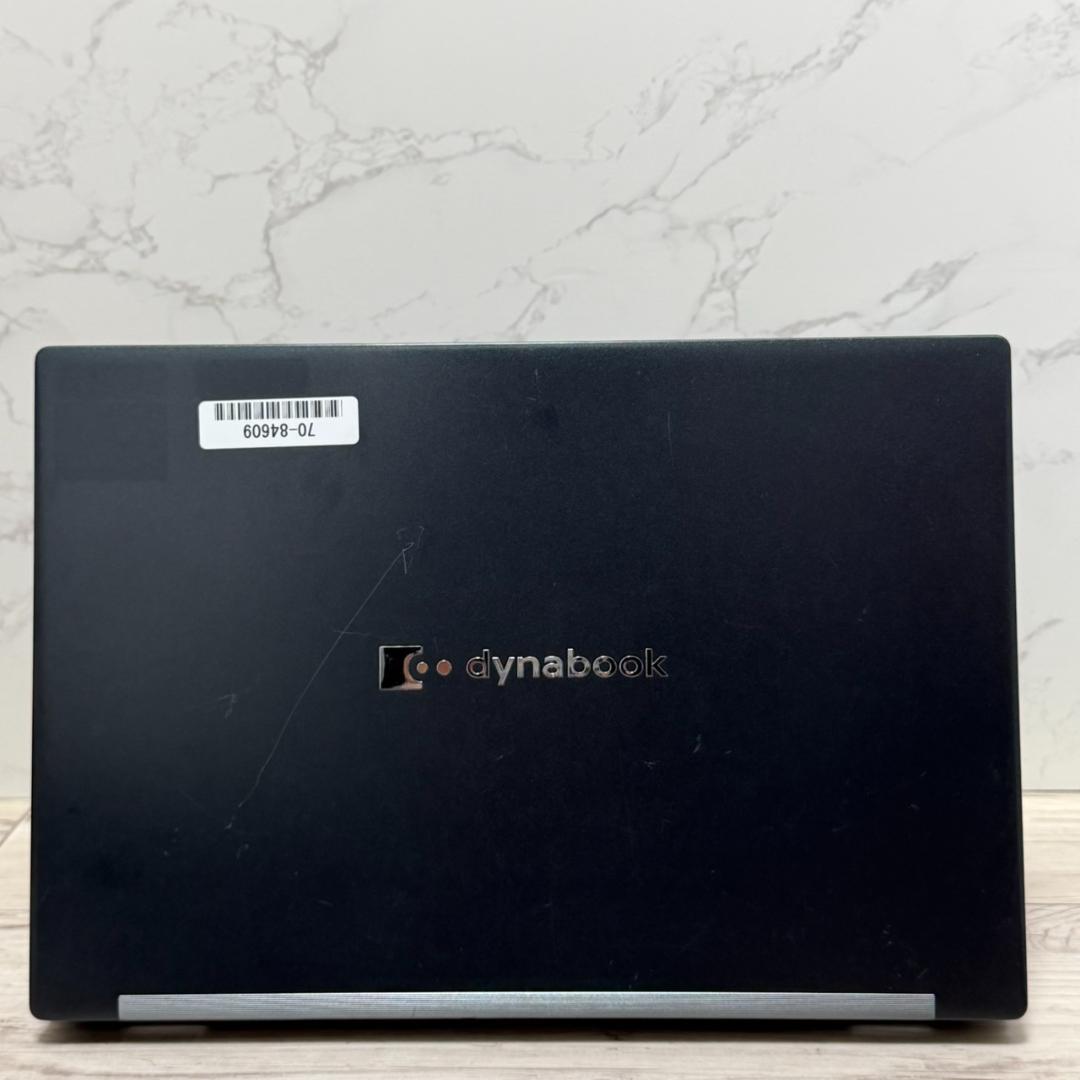 東芝 dynabook G83/HU i5 SSD256GB 16GB