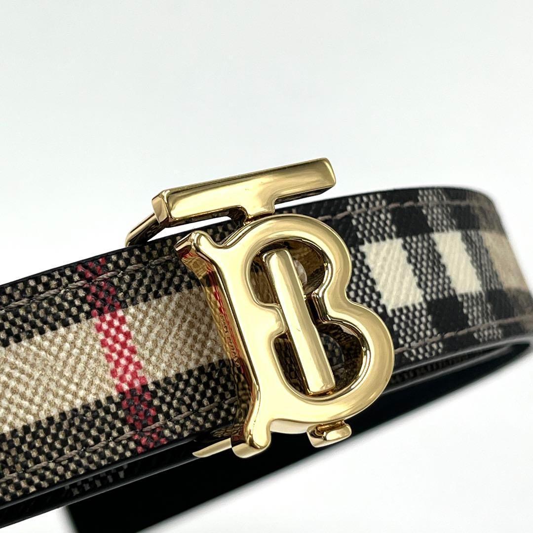 【未使用級・付属品有り】バーバリー ベルト ノバチェック TBロゴバックル