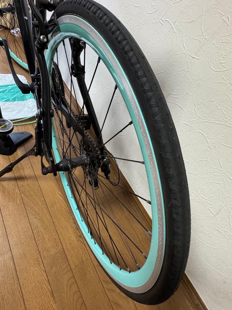 Bianchi クロスバイク　ローマ4 700 x 28C 60 50cm