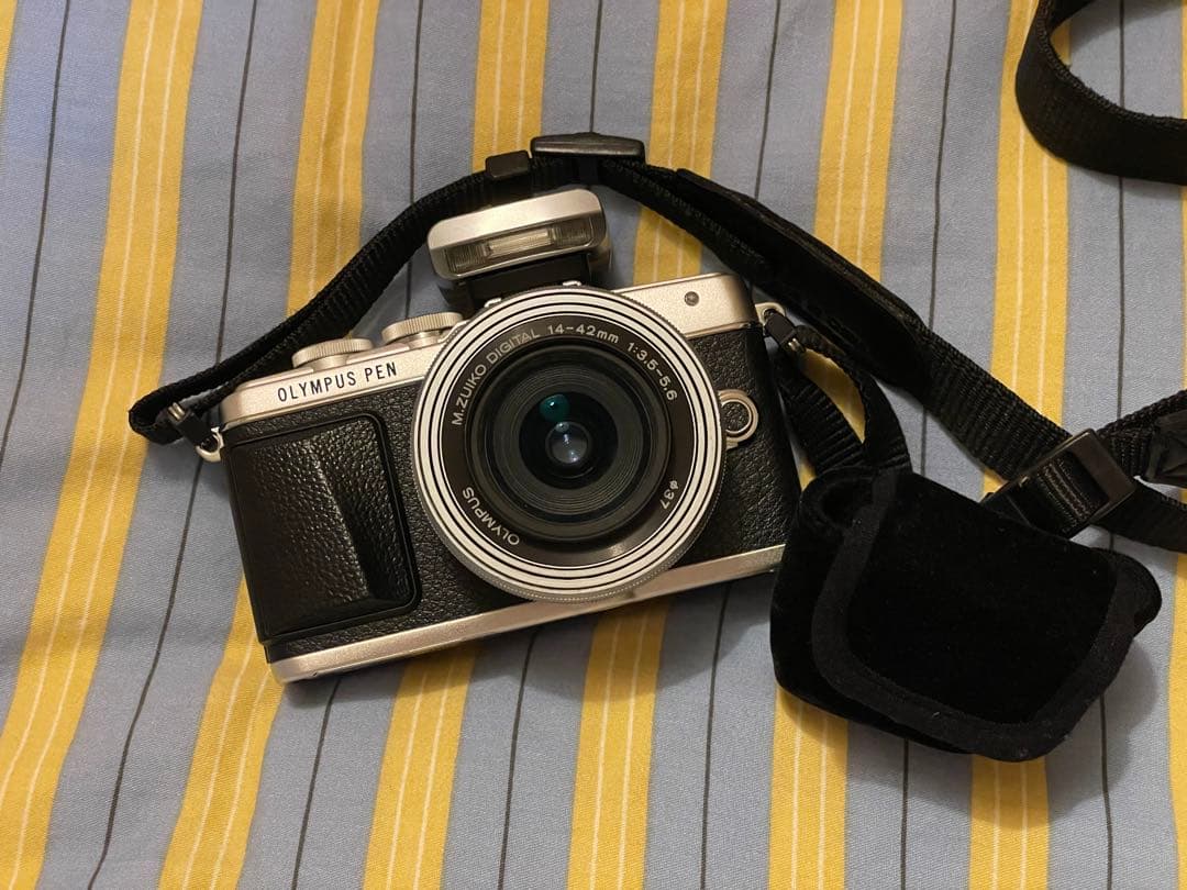 OLYMPUS PEN Lite E-PL7 純正レンズ2種・フラッシュ付