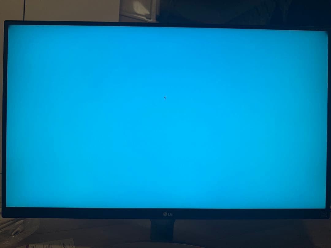 LG 27UL650-W 27インチ4Kディスプレイ