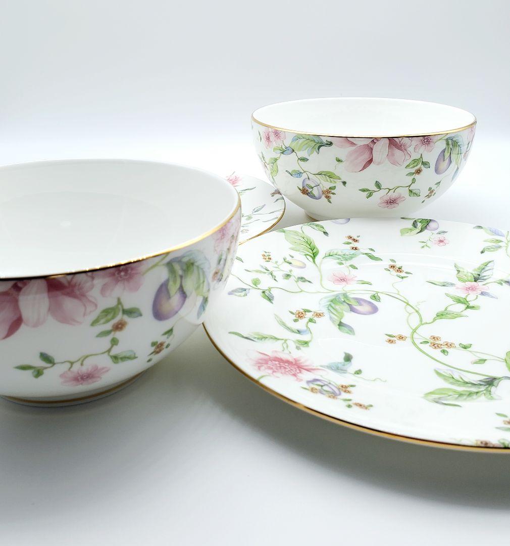 ウェッジウッドスィートプラム