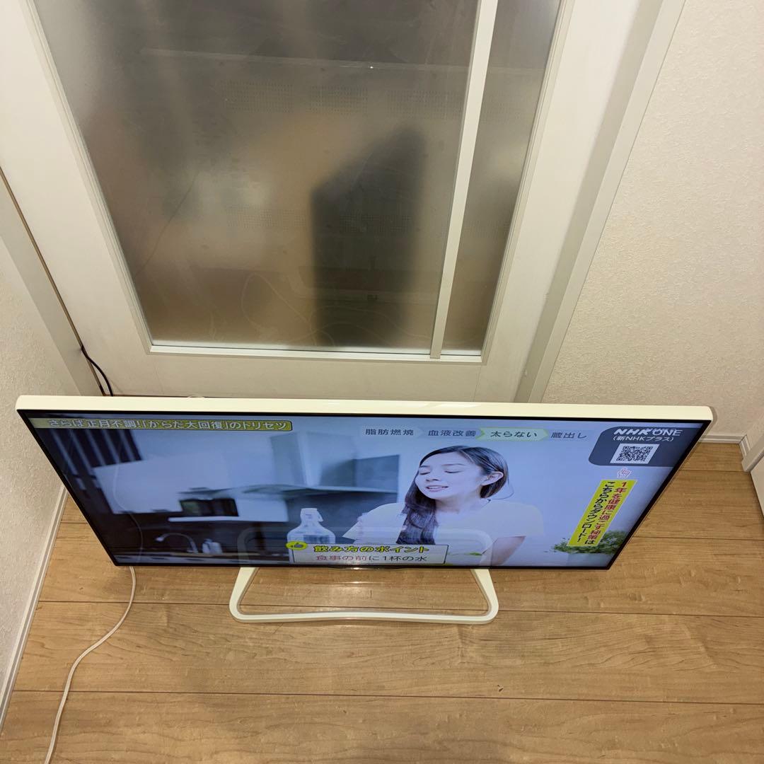 フルハイビジョンテレビ　シャープ　LC-40W35美品! ホワイト