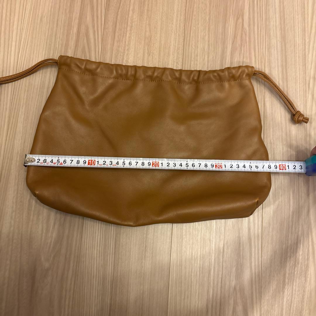 クラッチバッグ　ドローストリング ショルダーバッグ　　CELERI