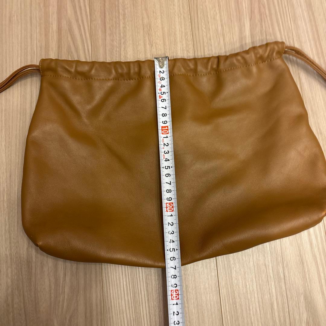 クラッチバッグ　ドローストリング ショルダーバッグ　　CELERI