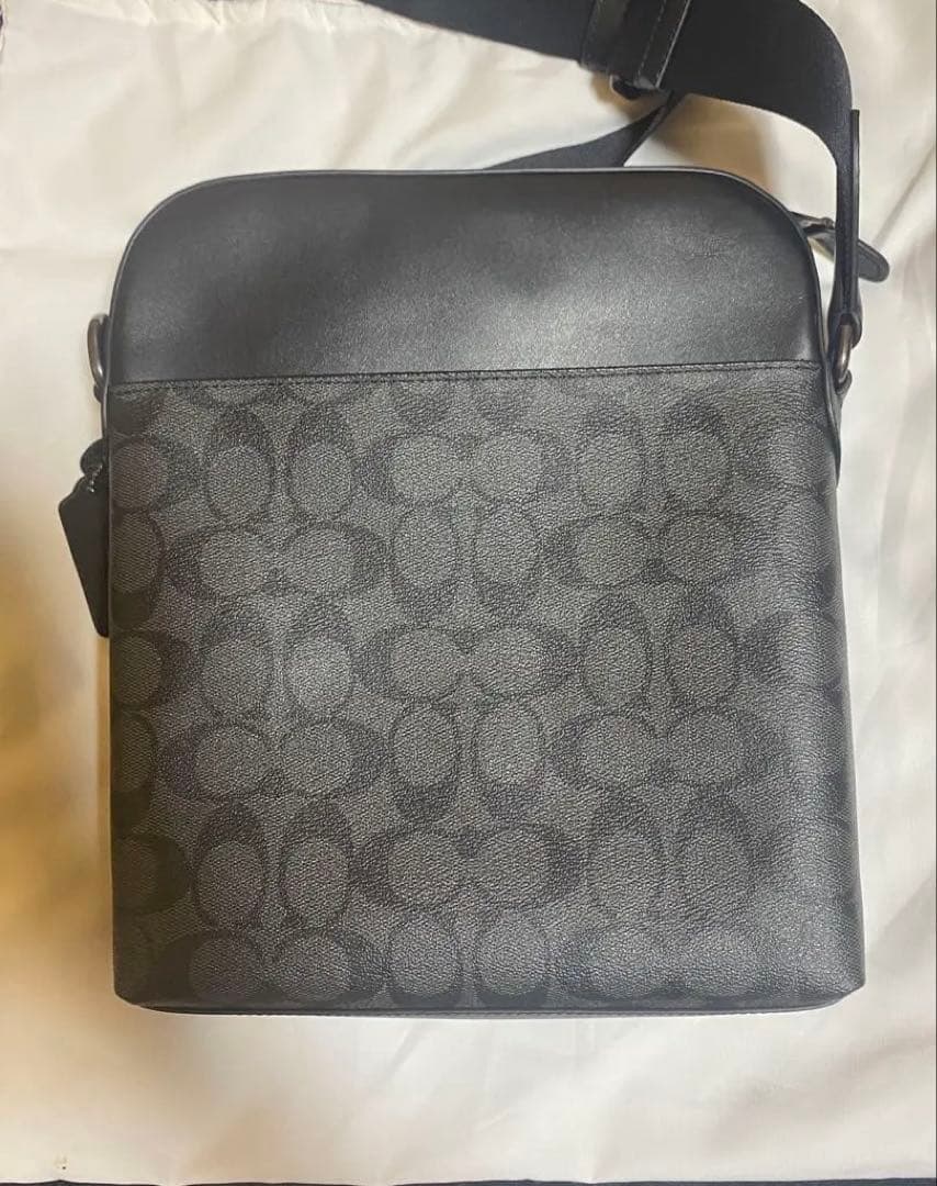 COACH ブラック ショルダーバッグ 新品未使用