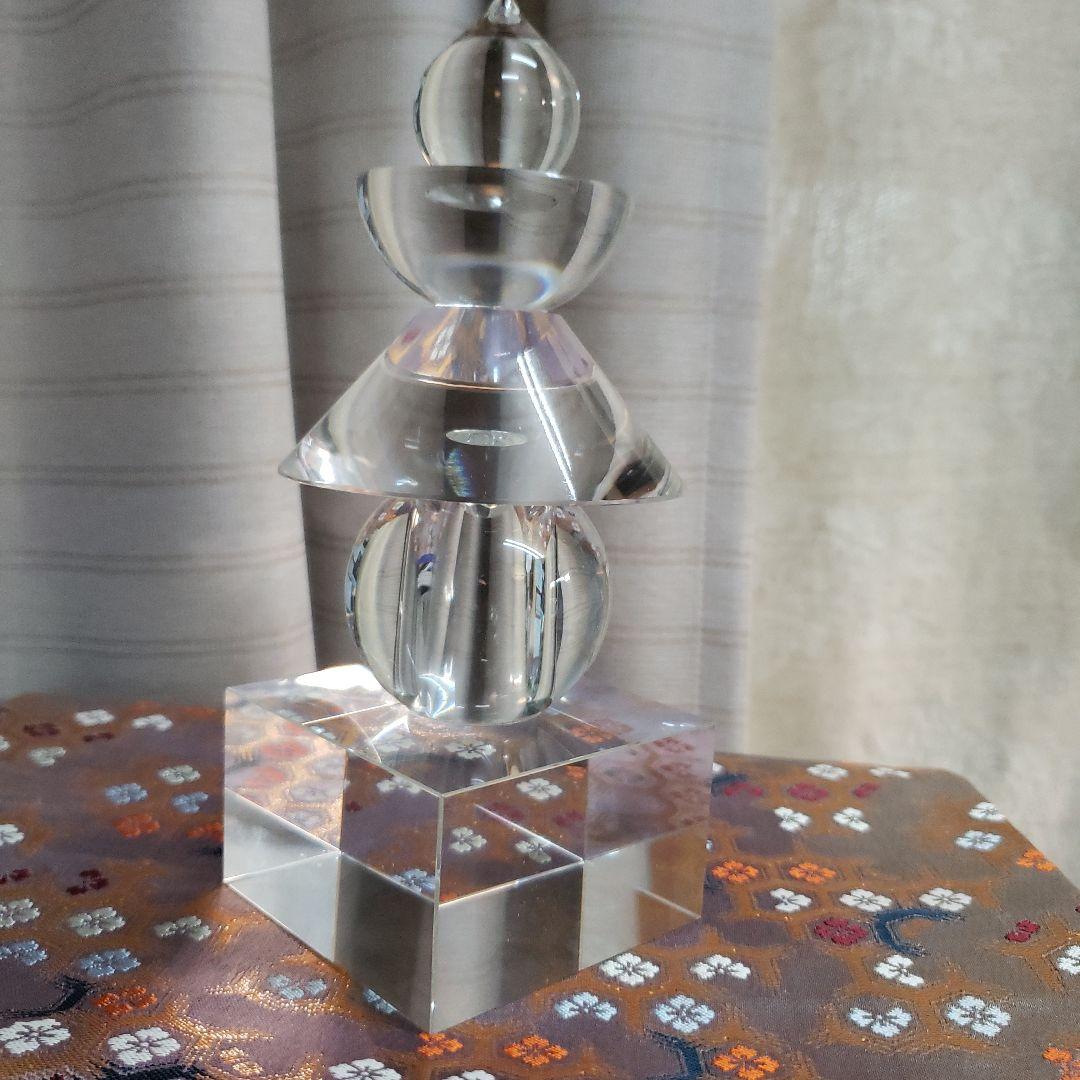 Ｂフライデークリスタル 五輪塔 置物 高さ約20cm