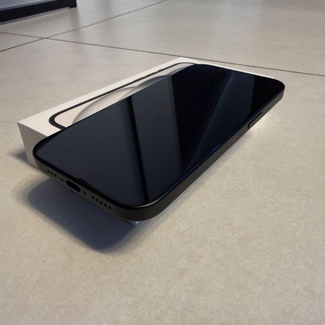 【使用少】iPhone15 128GB バッテリー96% 箱・充電器付 サブ機