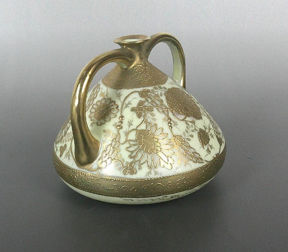 明治 オールドノリタケ　金箔盛上げ 両耳花瓶