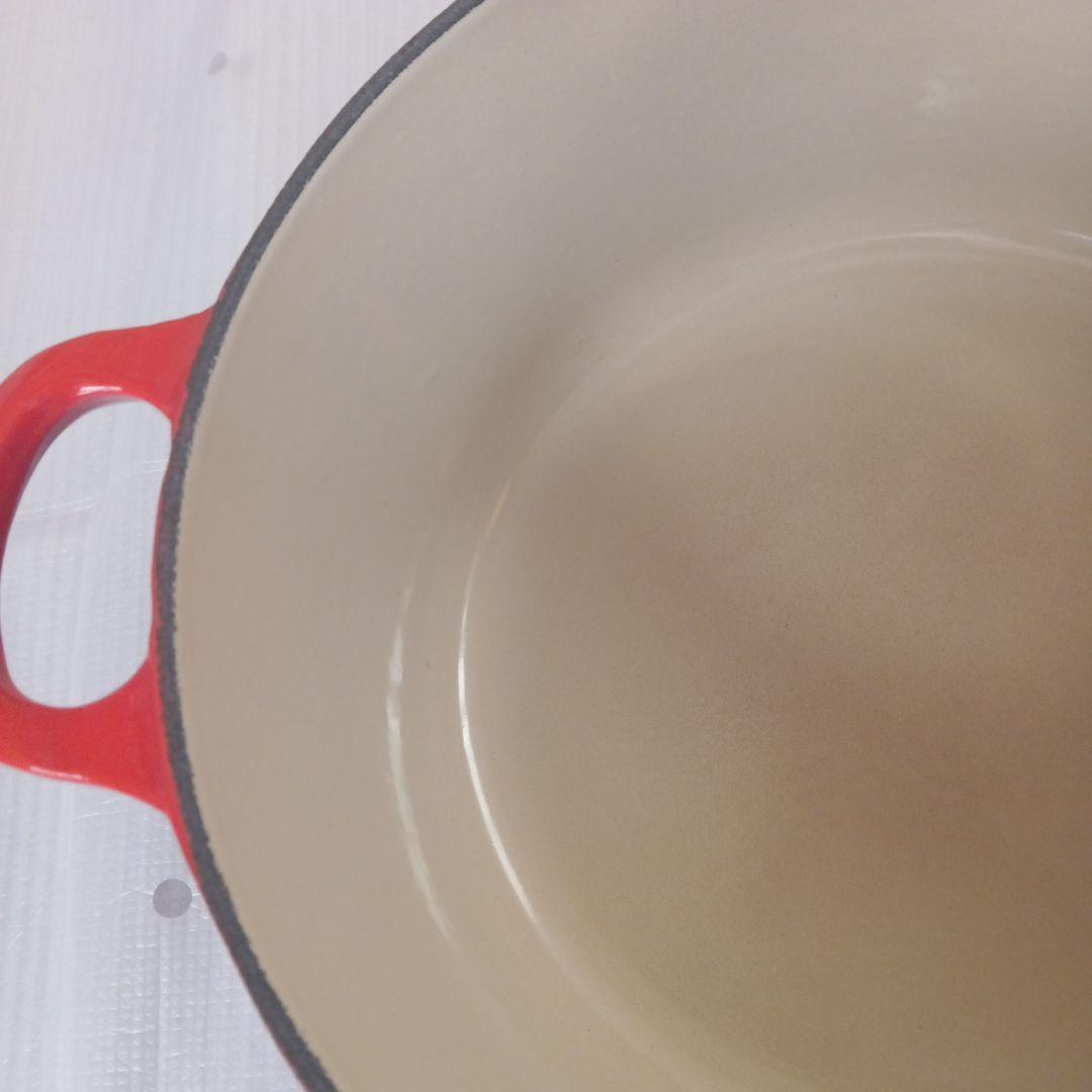 【美品】ル・クルーゼ　両手鍋 22cm　チェリーレッド