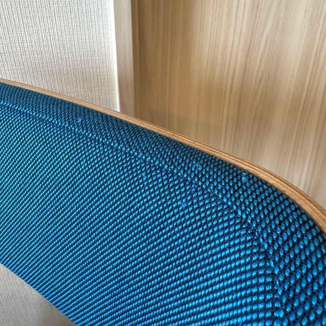 TON（トン） Merano（メラーノ） 椅子チェア 座面背面クッション仕様