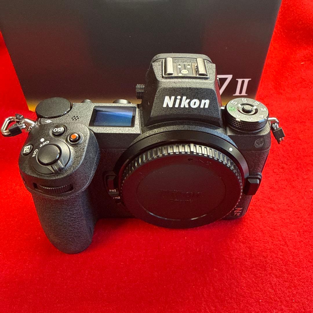 Nikon Z 7 II ミラーレス一眼 本体・新品同様SD・XQDカード付き