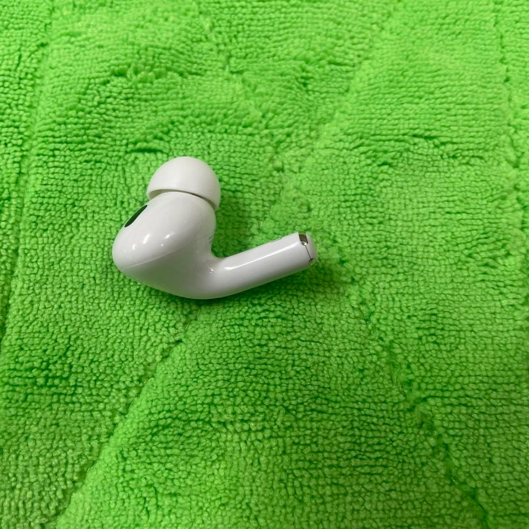 AirPods pro 第2世代　左耳のみ　Lightningタイプ