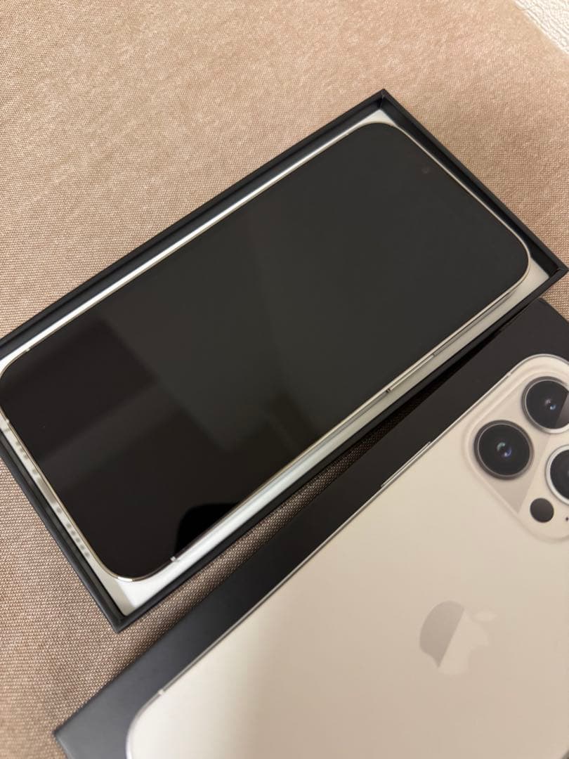 Apple iPhone 13 Pro ホワイト 箱付き