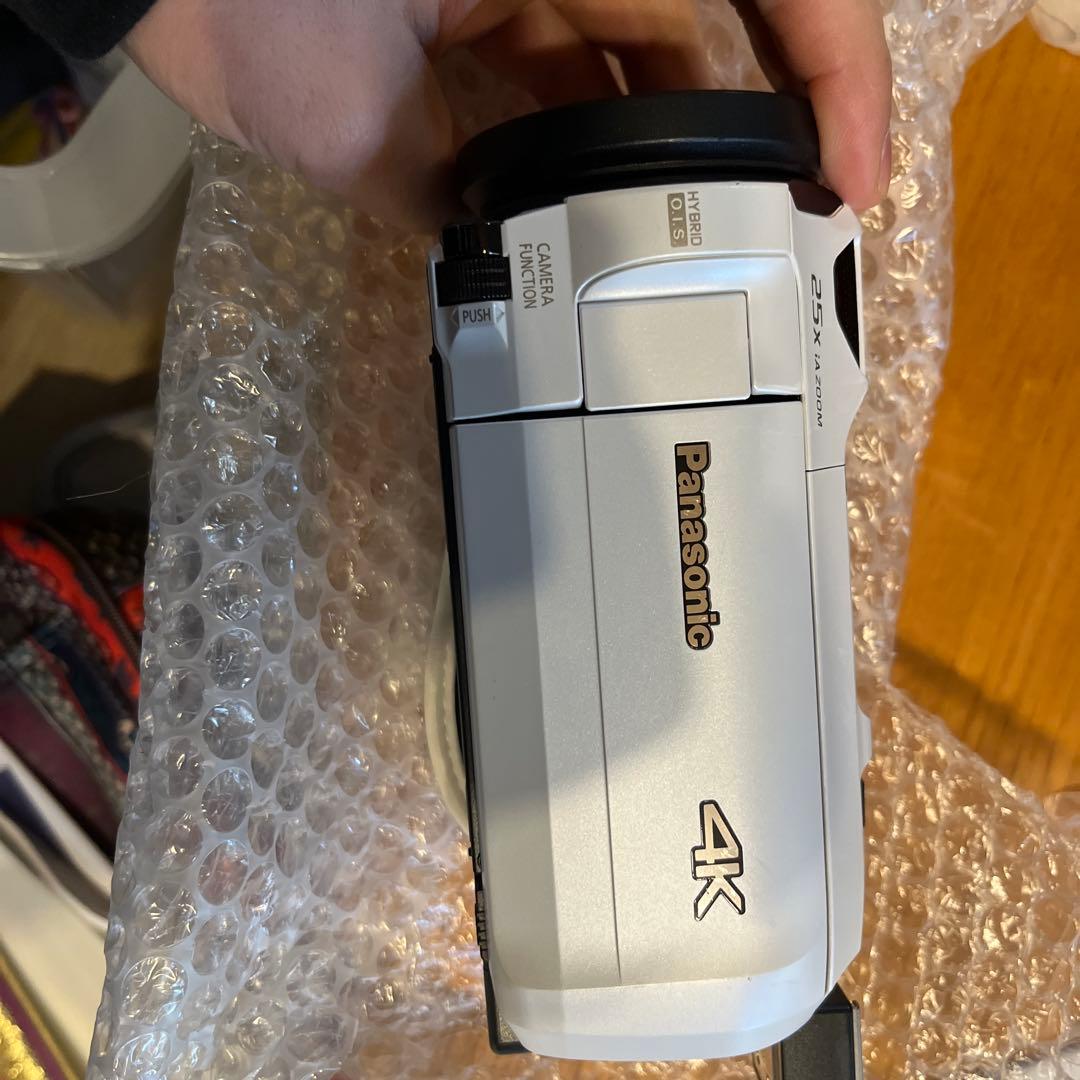 パナソニック 4K ビデオカメラ ケース＆バッテリー2個付き