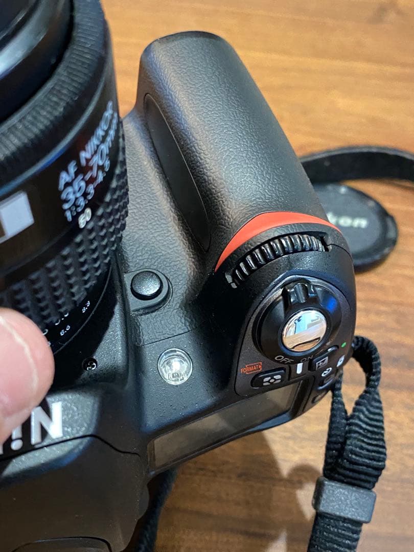 り*ん様 Nikon D80 デジタル一眼　ニッコール　35-70 CCDセンサ