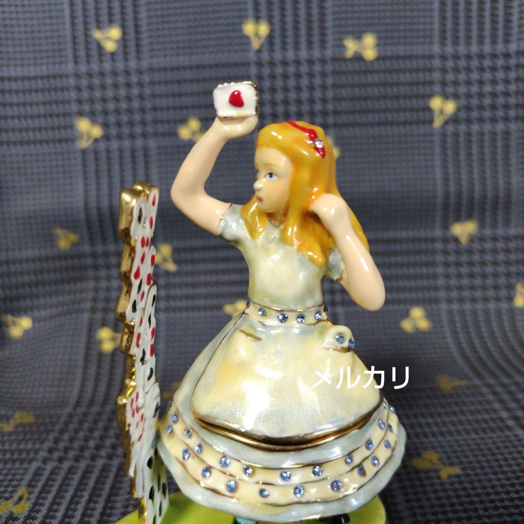 [未使用品] 不思議の国のアリス✥エナメルボックス✥ペンダント付き✥英国製