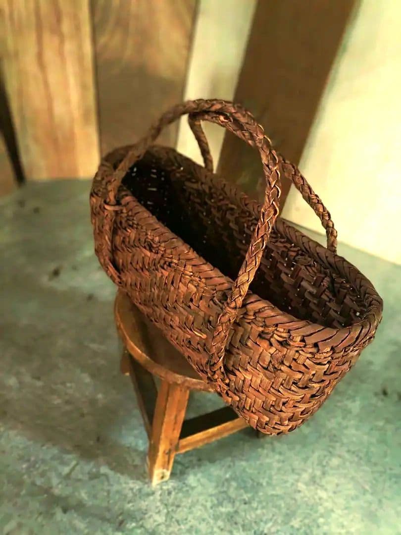 よ*）様 信州安曇野の山葡萄かごバック。里山手仕事