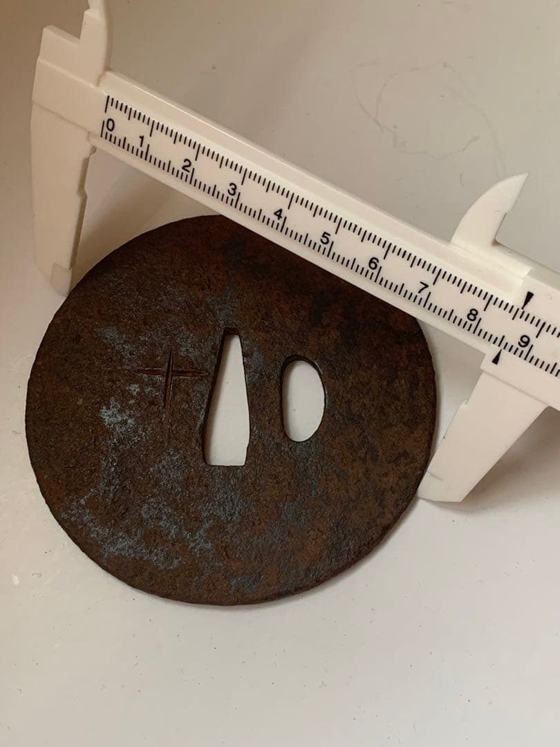 隠れキリシタン　鍔　日本刀　鐔　隠れ切支丹　潜伏　十字架　江戸時代　勾玉　根付