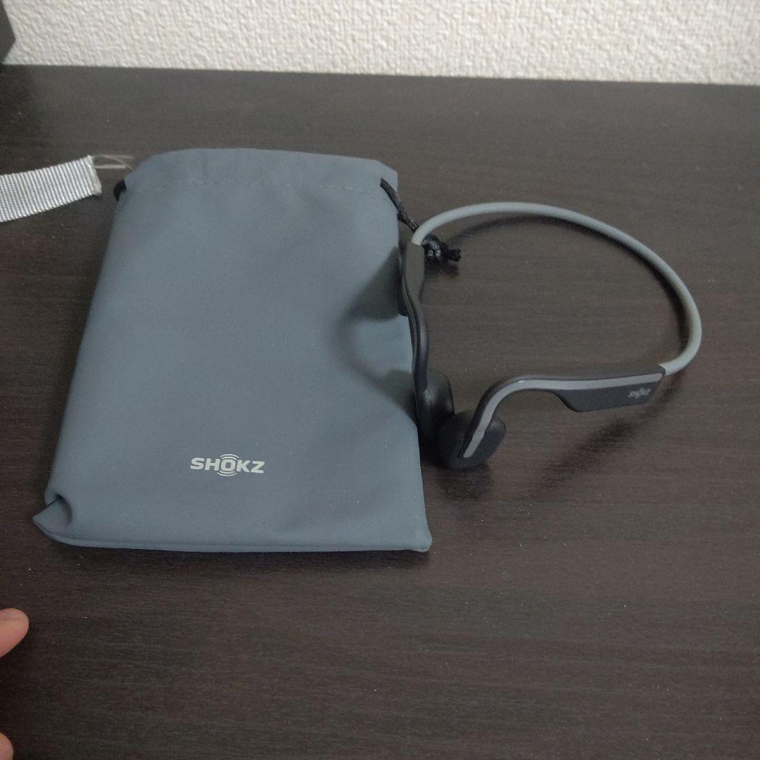 SHOKZ 骨伝導イヤホン 収納ケース付き