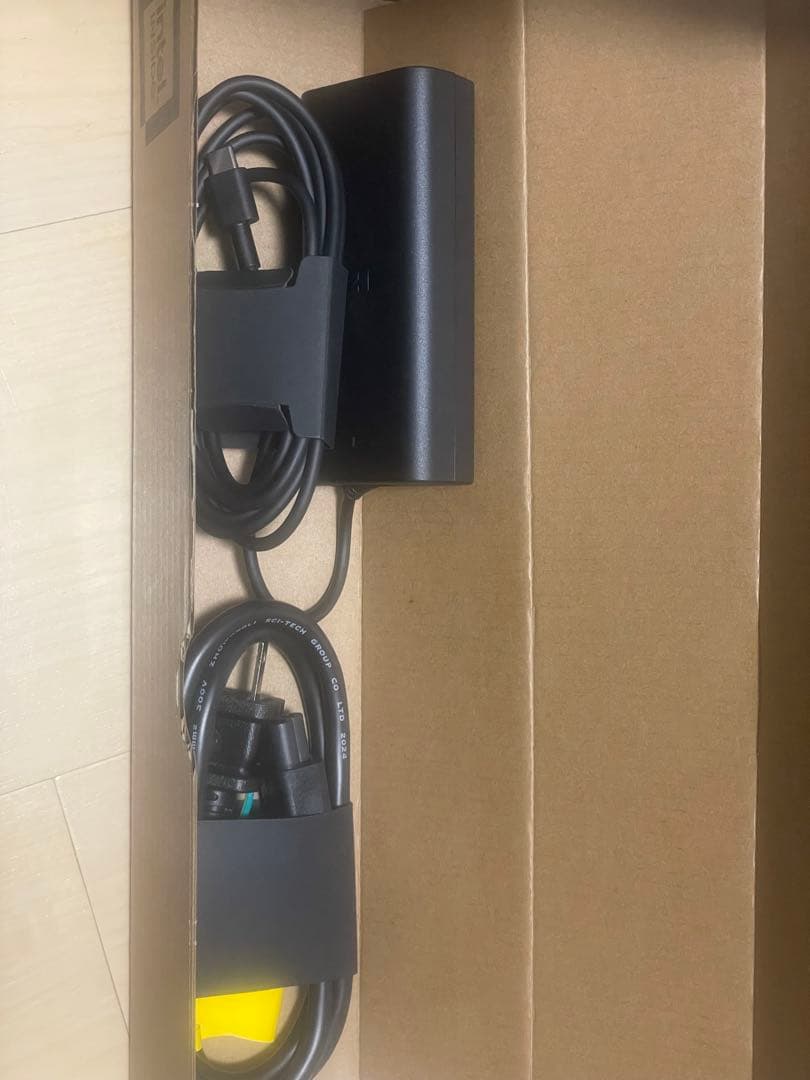 「美品」Dell Inspiron 13 Ultra5 16GB SSD 512