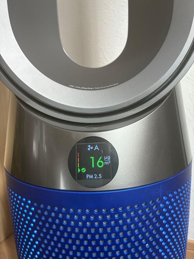 ダイソン　空気清浄機能付ファンヒーター/Pure Hot+Cool HP04