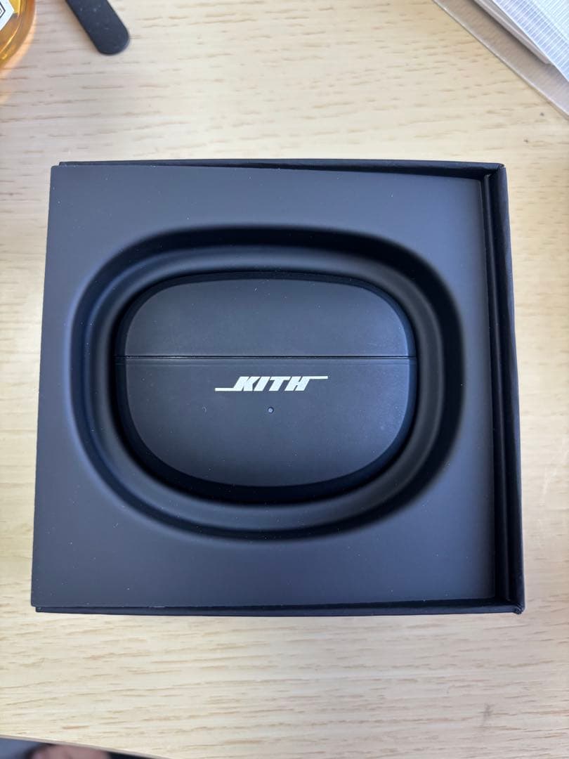 KITH Bose Ultra Open Earbuds ブラック