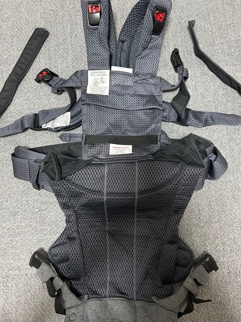 ベビービョルン　ハーモニー　抱っこ紐 メッシュ グレー