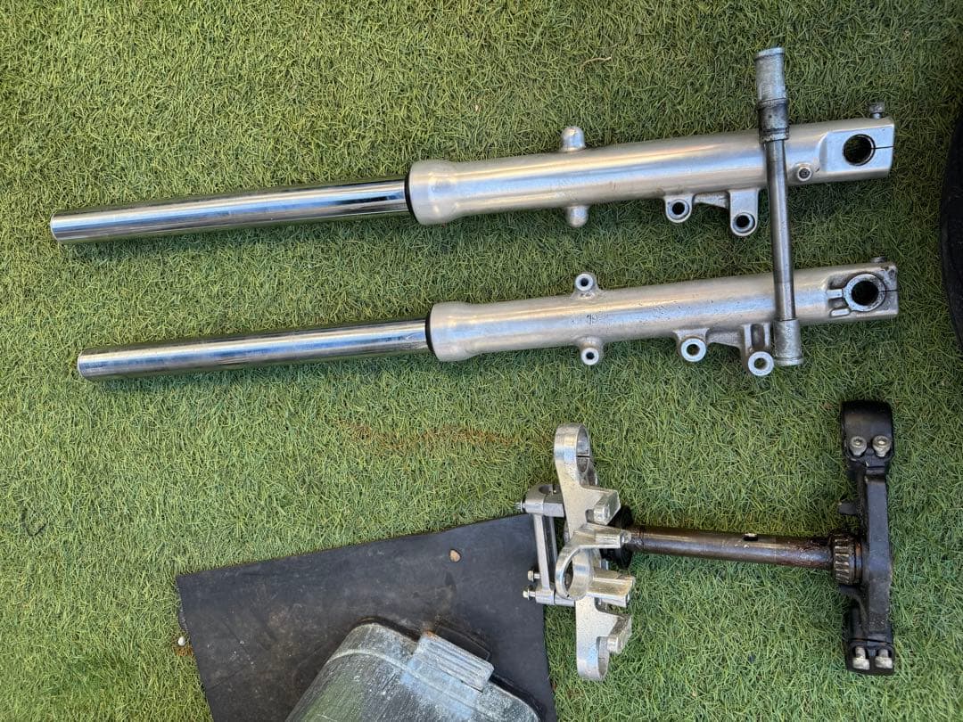 実働車外し ゼファー400 C6足廻り一式