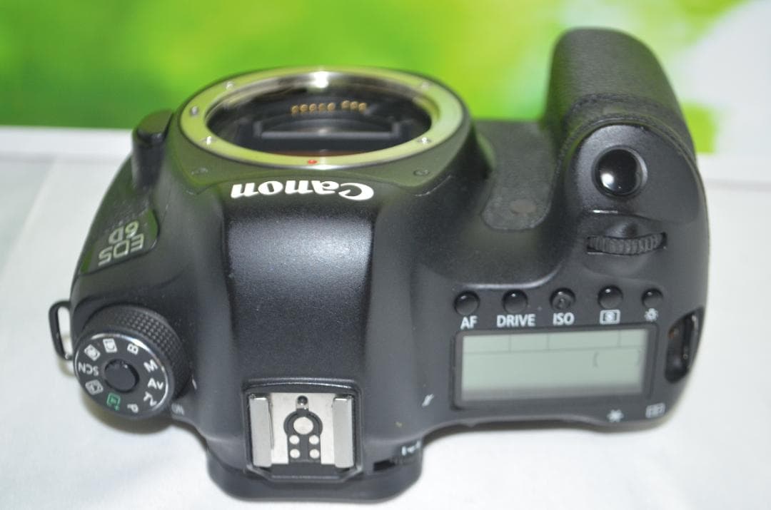 フルサイズセンサーで超高画質♪キヤノン EOS 6D ダブルズームキット♡